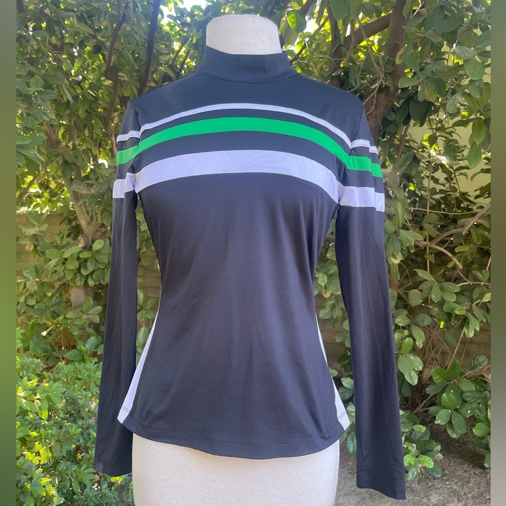 Kinona "Winter Blues" long sleeve back-zip top - size S